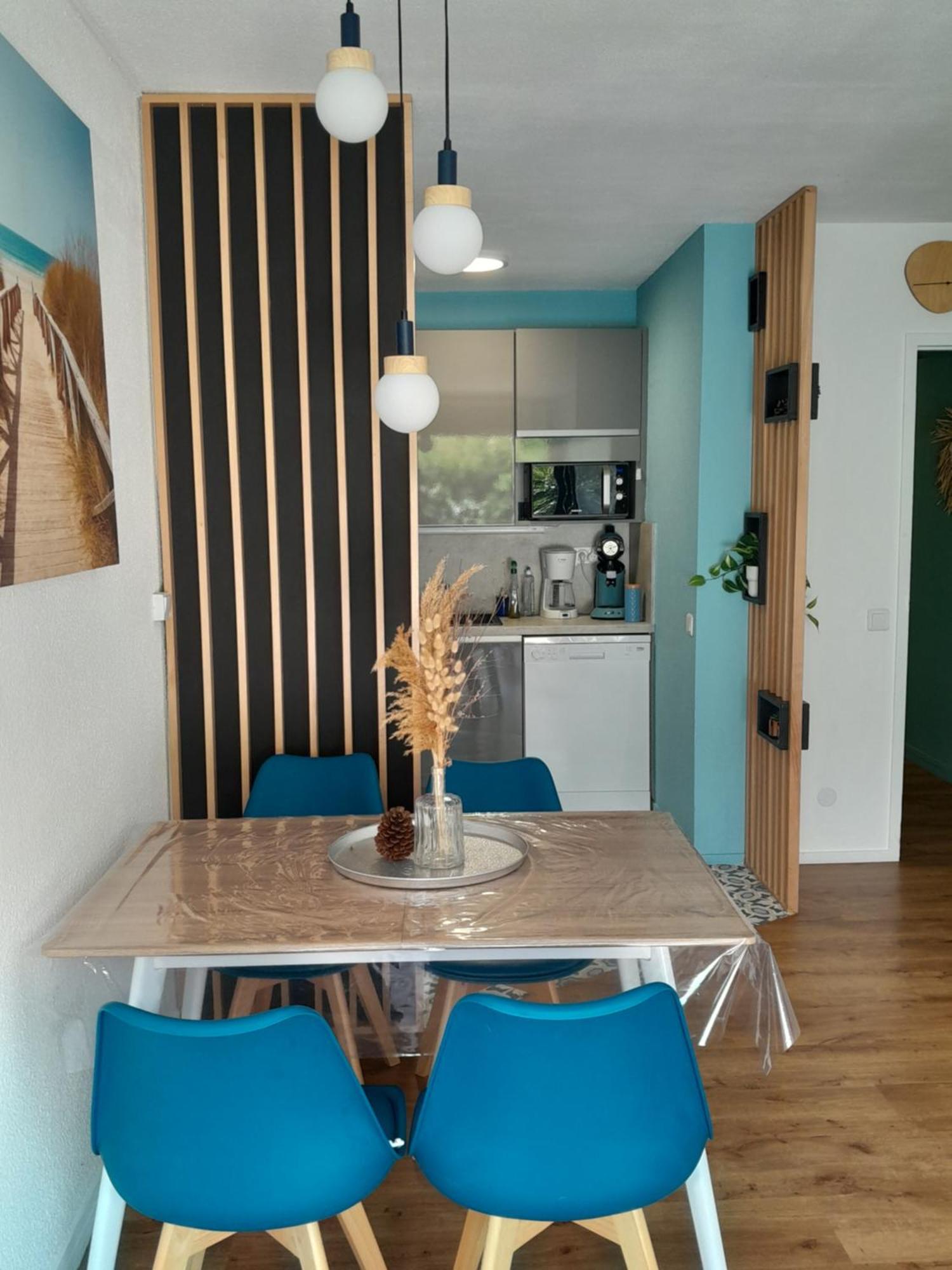 Joli 2 Pieces Sur Le Port Avec Piscine, Terrasse, Parking Daire Capbreton Dış mekan fotoğraf